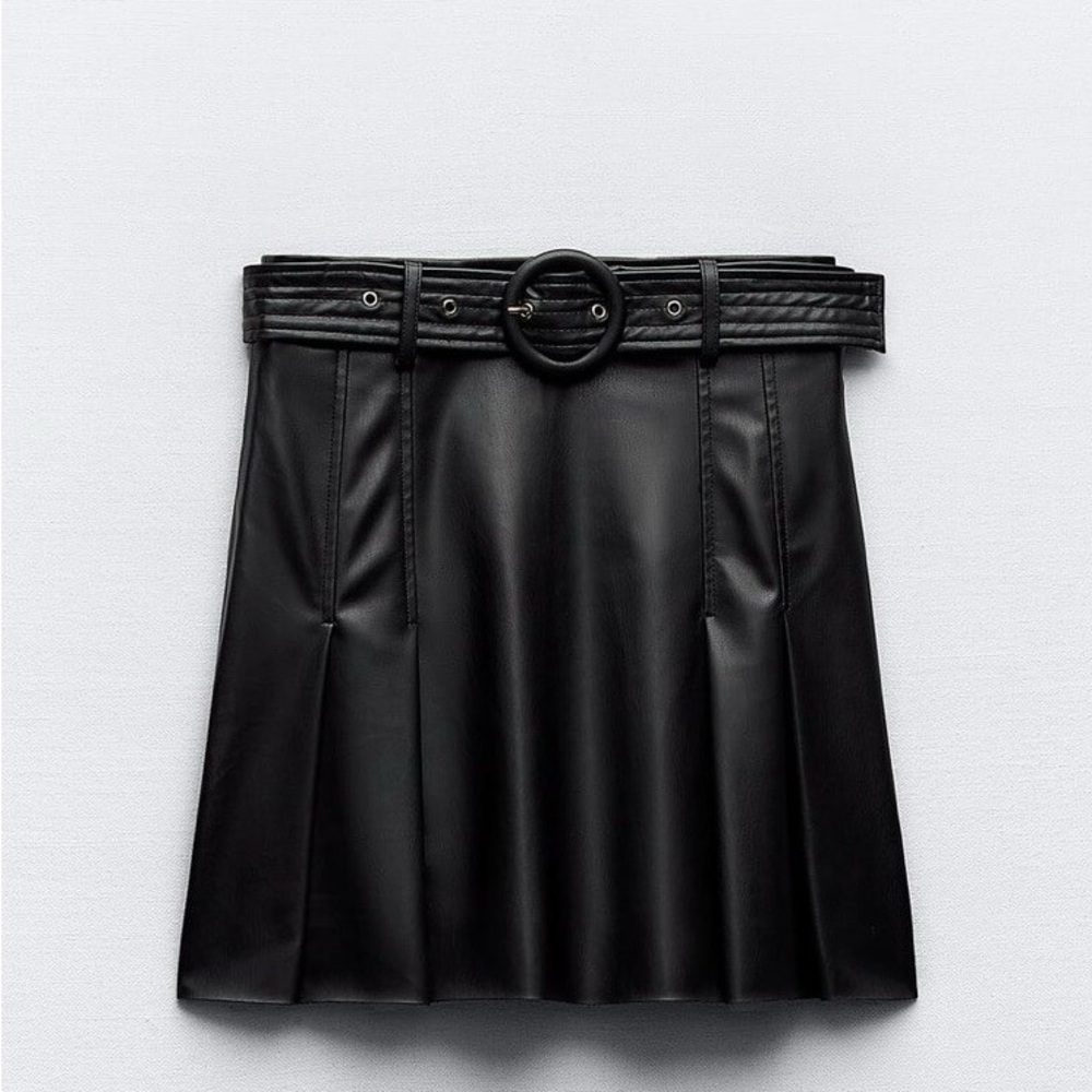 Zara Black Faux Leather Mini Skirt